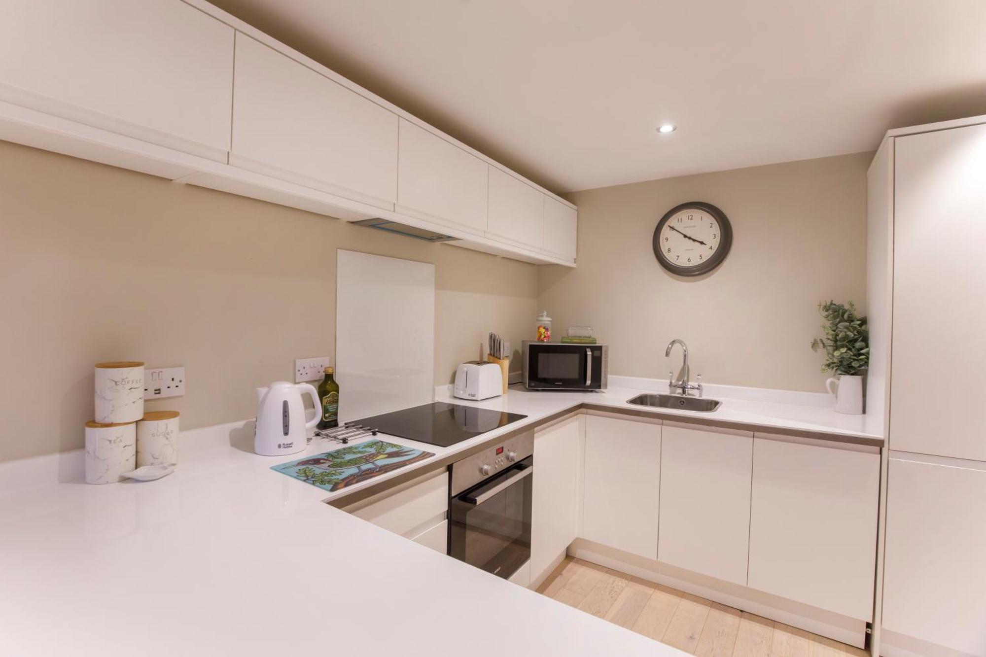 Compton Lodge Luxury Apartment-Free Parking Йорк Экстерьер фото