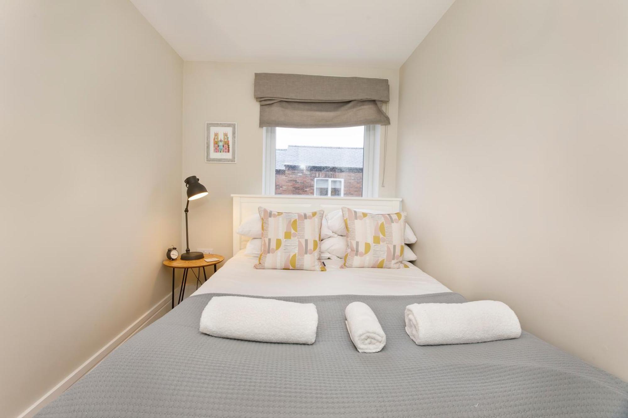 Compton Lodge Luxury Apartment-Free Parking Йорк Экстерьер фото