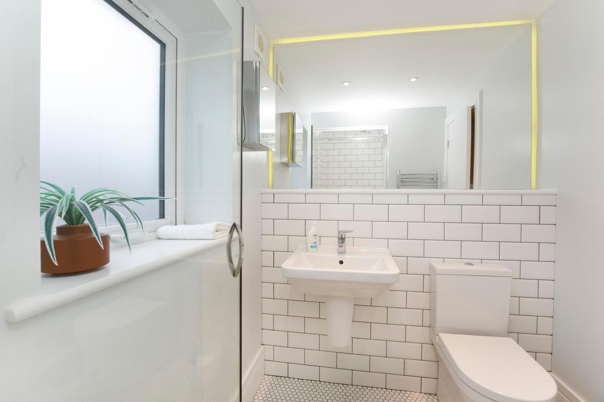 Compton Lodge Luxury Apartment-Free Parking Йорк Экстерьер фото