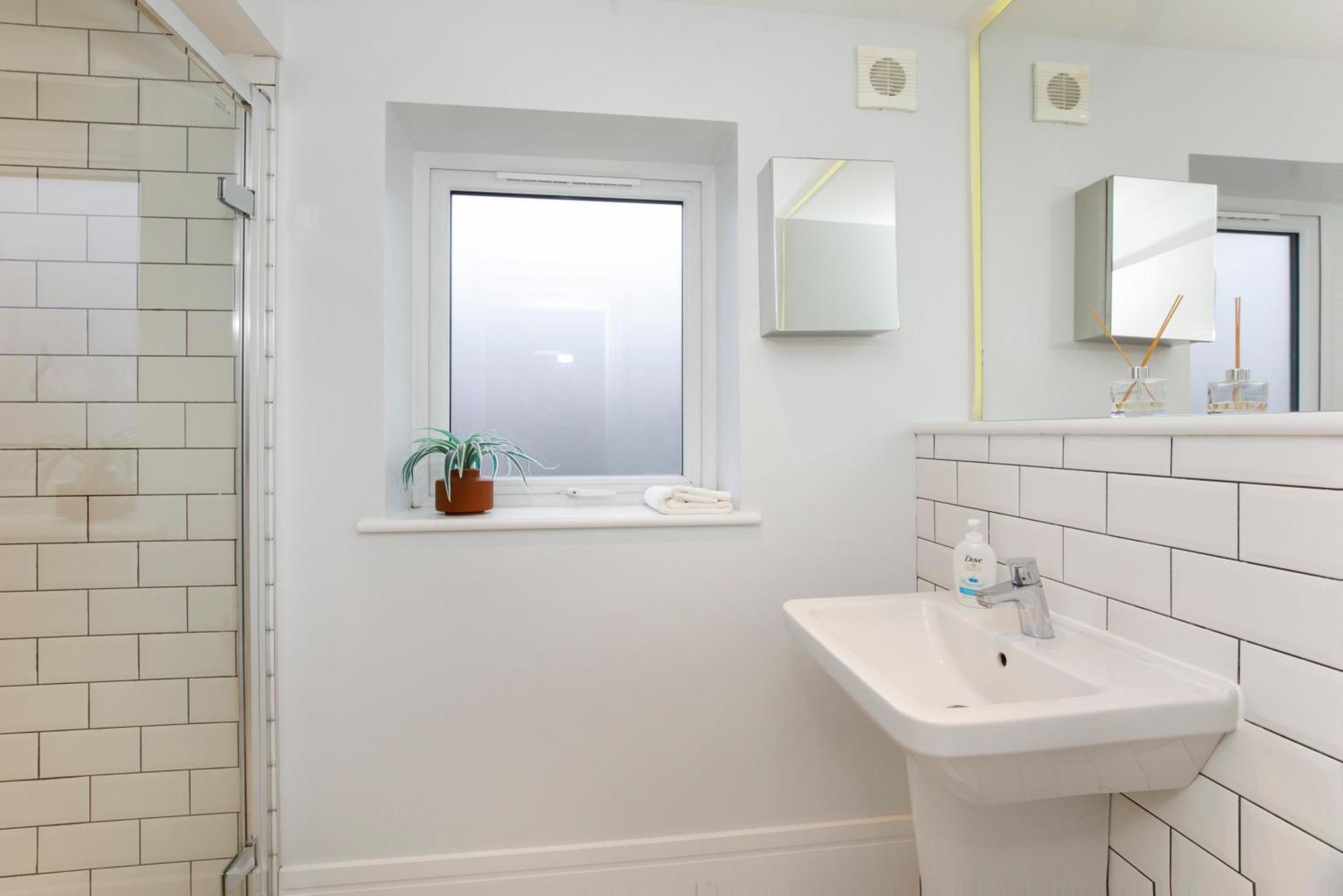 Compton Lodge Luxury Apartment-Free Parking Йорк Экстерьер фото
